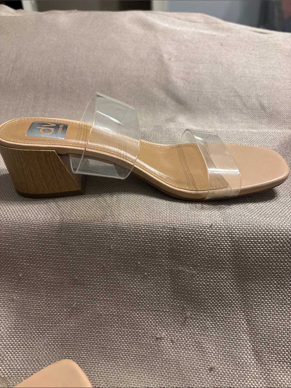 DV Dolce Vita Shyla Block Heel Sandal - Picture 4 of 7